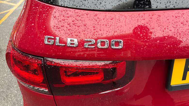 Mercedes-Benz GLB 200 AMG Line Premium 5dr 7G-Tronic Petrol Estate